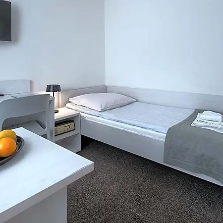 Hostel Plonia Economy *