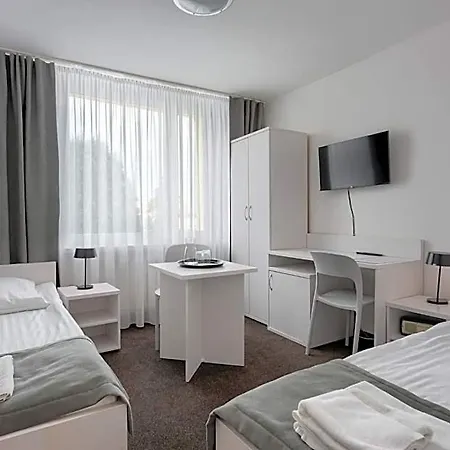 Hostel Plonia Economy
