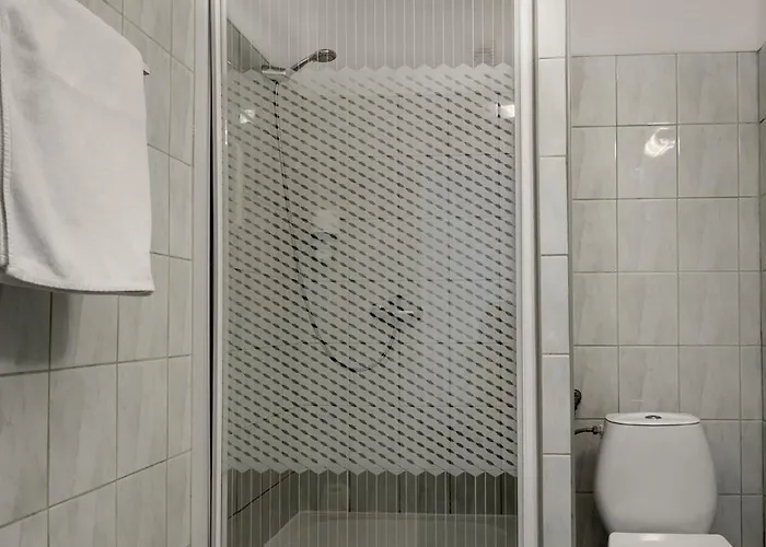 Plonia Economy Hostel